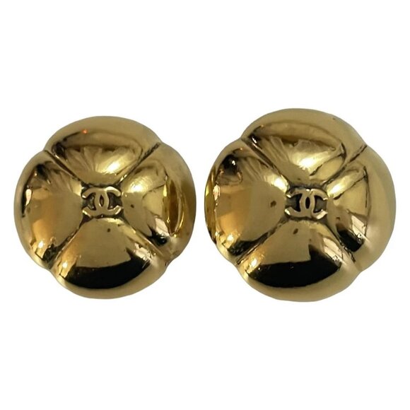 Auth CHANEL Gold Hardware Clip On Earrings - Picture 1 of 3